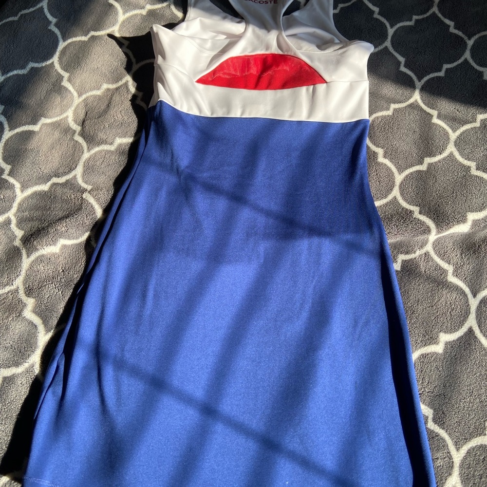 Lacoste dress - Picture 4 of 4